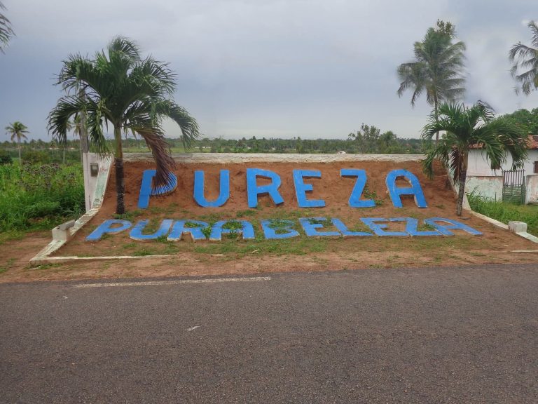 Pureza letreiro