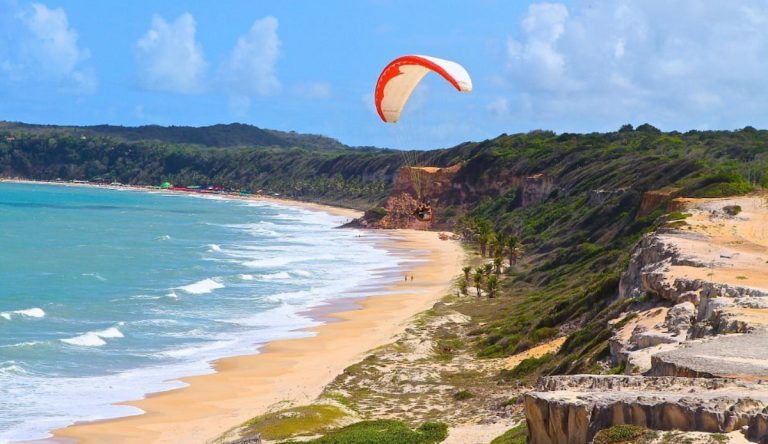 natal em abril - praia da pipa