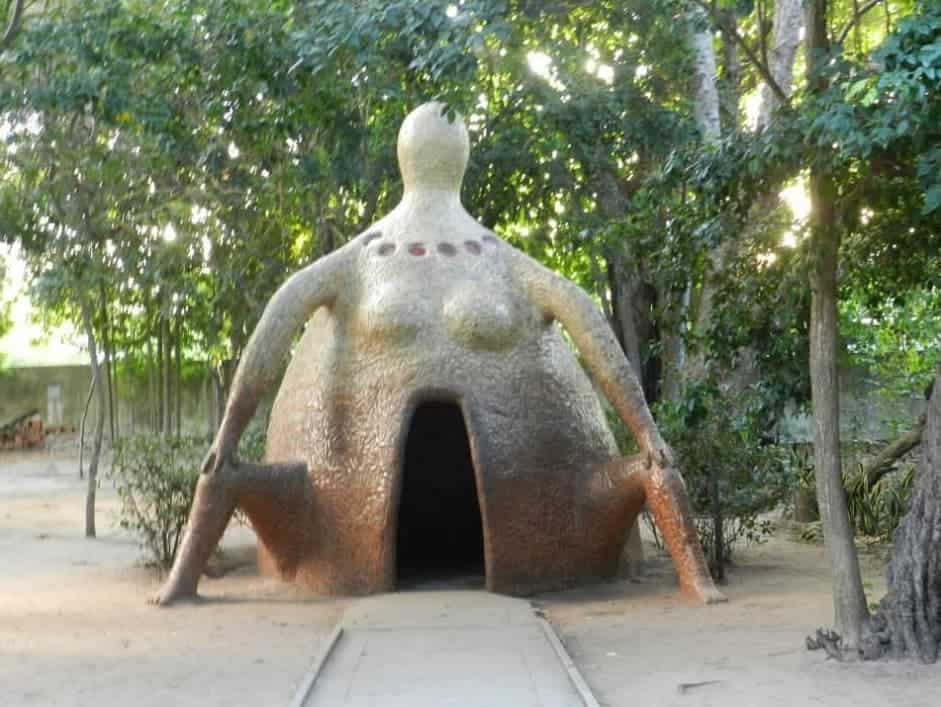 escultura e isntalação no parque das dunas