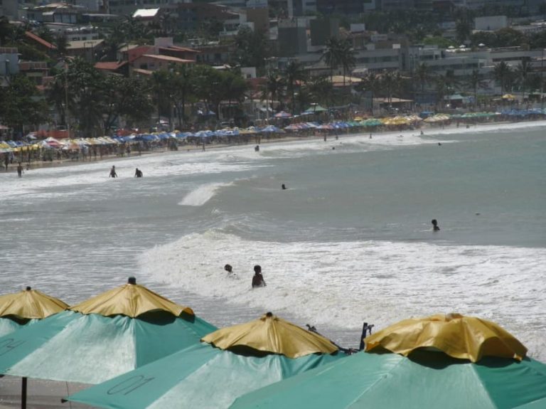 praia dos artistas