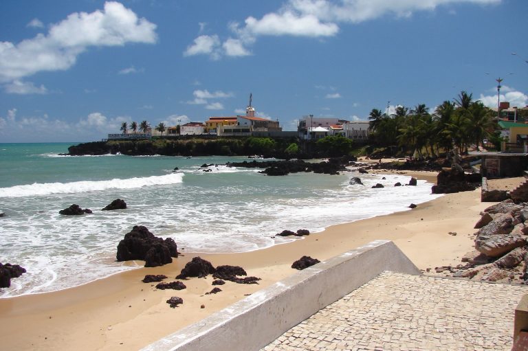 praia dos artistas em natal